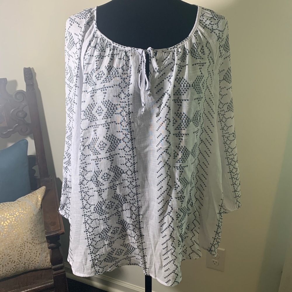 Light weight blouse